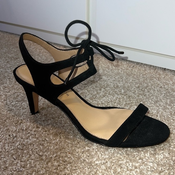 Antonio Melani black suede lace heels - Picture 3 of 9